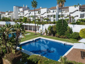 Apartment Penthouse Greenview by Interhome Estepona